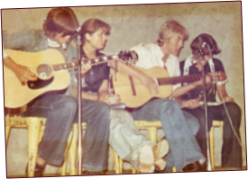 Harry Tietjen first Gig in 1977 in France near Bordeaux / Royan