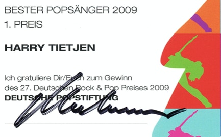 Harry Tietjen Sänger Gitarrist Gewinnerfoto Deutscher Rock- und Poppreis 2009 Urkunde 1. Platz Bester Popsänger